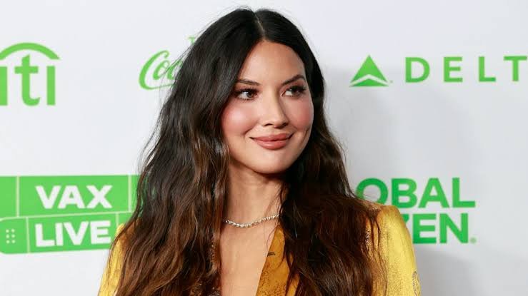 Olivia Munn Says Her Mom Friends Were Right About Postpartum Hair
